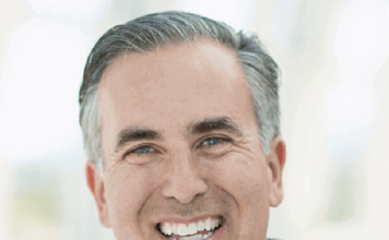 Michael Stelzner: One of the few Bloggers Who Grew Their Business to $1 Million In The First Year Michael Stelzner