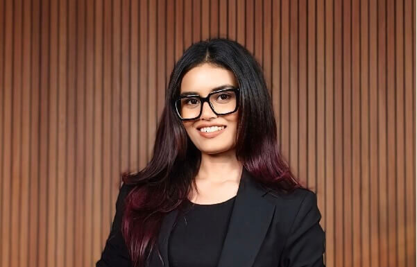Dipti Sharma: Co-Founder at Foundr X | LinkedIn Personal Branding & Content Expert Dipti Sharma